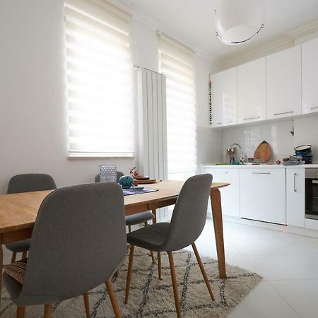 Old Town Premium Apartment Сараево Экстерьер фото
