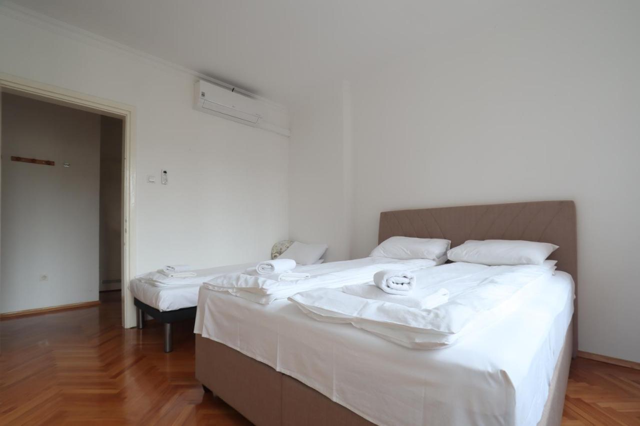 Old Town Premium Apartment Сараево Экстерьер фото